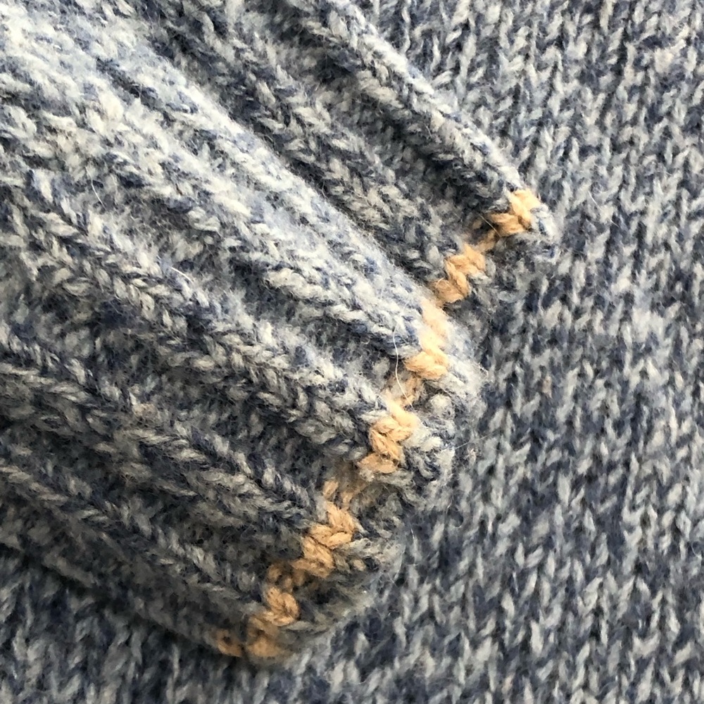 Vtg 90s L.L. Bean Wool knit Sweater - Picture 4 of 7